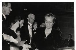 Gabriela Mistral, Premio Nacional de Literatura 1951 y Premio Nobel de Literatura 1945