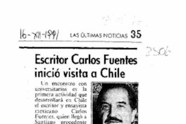 Escritor Carlos Fuentes inició visita a Chile  [artículo].