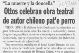 Ottos celebran obra teatral de autor chileno pat'e perro  [artículo].