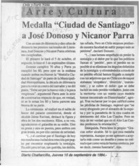 Medalla "Ciudad de Santiago" a José Donoso y Nicanor Parra  [artículo].
