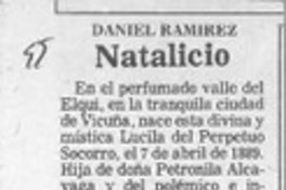 Natalicio  [artículo] Daniel Ramírez.