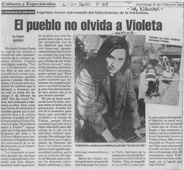 El pueblo no olvida a Violeta  [artículo] Ina Vergara