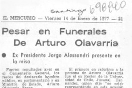 Pesar en funerales de Arturo Olavarría.