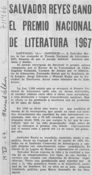 Salvador Reyes ganó el Premio Nacional de Literatura 1967.