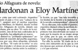 Galardonan a Eloy Martínez.