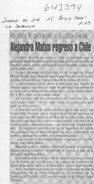 Alejandra Matus regresó a Chile  [artículo]