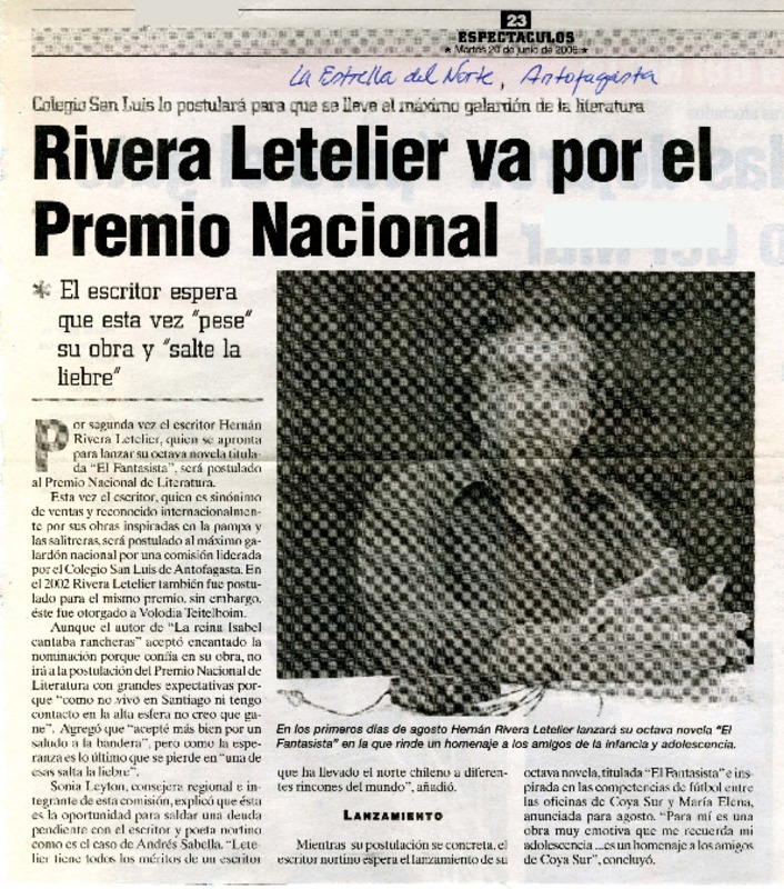 Rivera Letelier va por el Premio Nacional  [artículo]