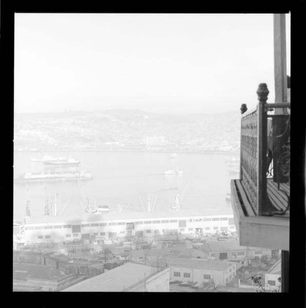 [Vistas al puerto] : Valparaíso Porto [Puerto]