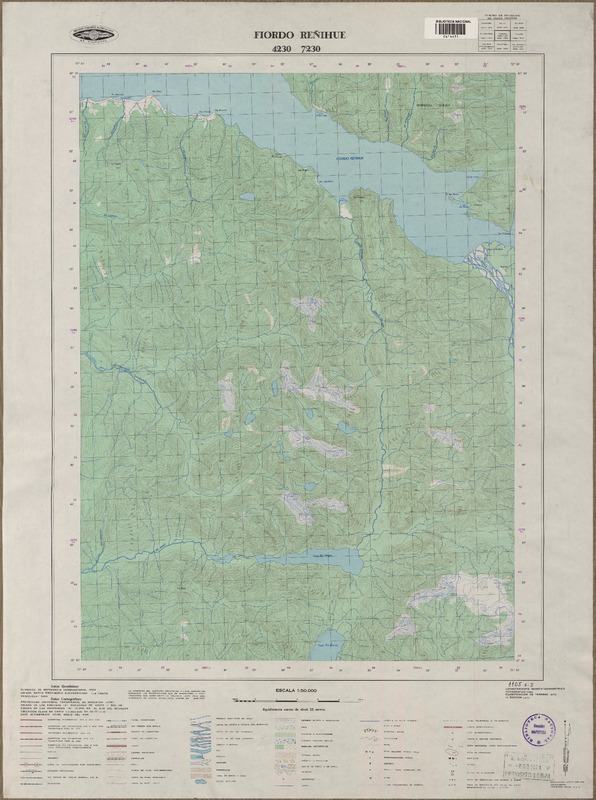 Fiordo Reñihue (42° 30' - 72° 30')  [material cartográfico] Instituto Geográfico Militar de Chile.