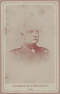 [General Karl Friedrich Von Steinmetz, retrato de medio cuerpo con uniforme]